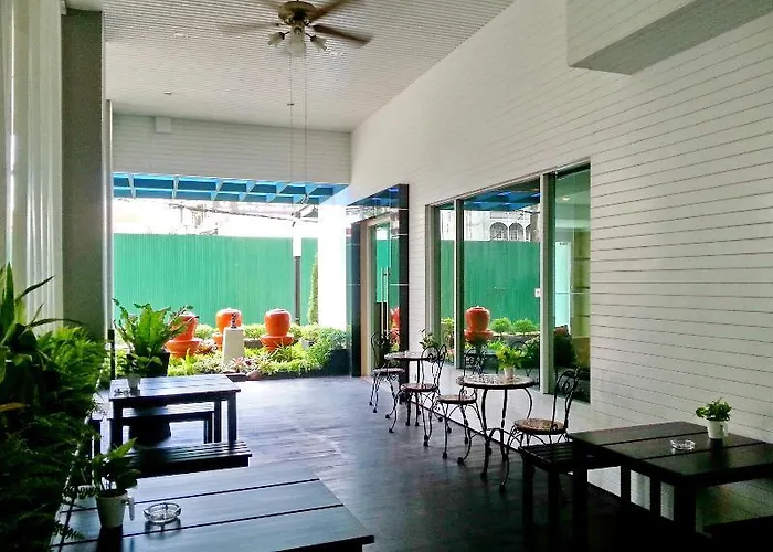 Bed & Breakfast Haus Sathorn 21